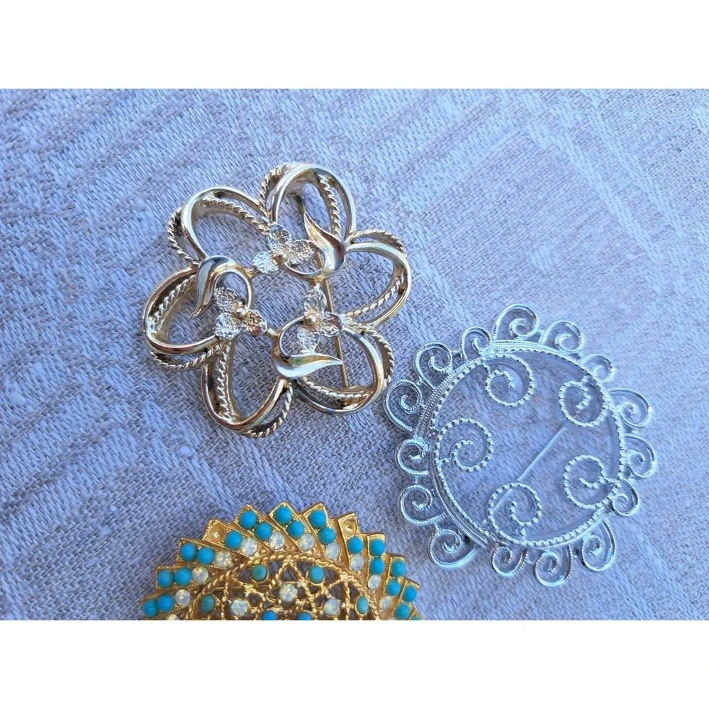Sarah Coventry Brooches Set Of 3 Silver, Gold Tone Marked